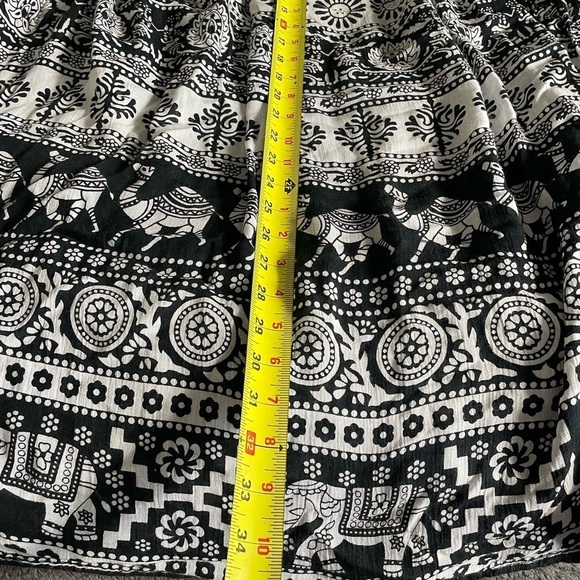 Lapogee Indian black & white elephant print maxi skirt, size M, great condition - Picture 6 of 6